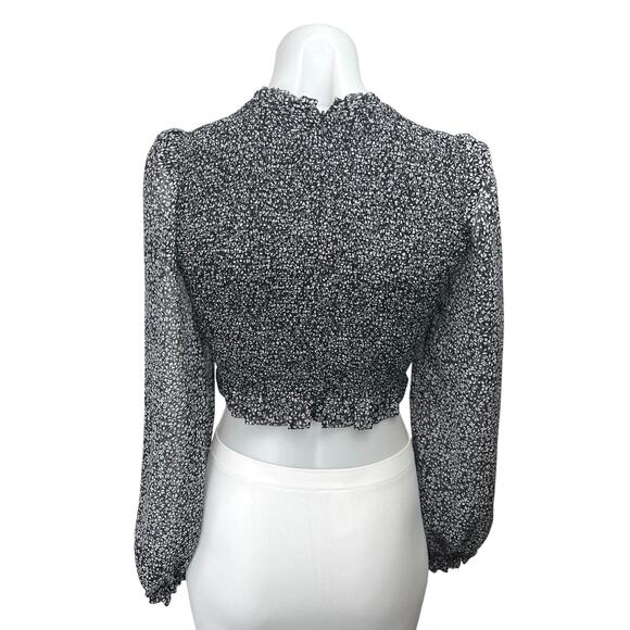 Aritzia Wilfred Tempest Black Floral Smocked Puff Sleeve Crop Top Blouse Sz 2XS - Picture 2 of 6